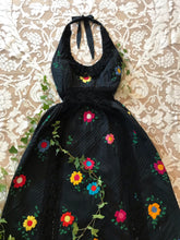 Load image into Gallery viewer, Amazing 1970's vintage Mexican bridal dress