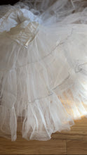 Load image into Gallery viewer, Baroque Fairytale 1980’s Vintage White Organza Jessica McClintock Bridal Gunne Sax Wedding Gown
