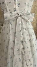 Load image into Gallery viewer, 1970’s vintage blue floral print Gunne sax maxi dress
