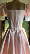 Load image into Gallery viewer, Fairytale 1980’s Vintage Pink Taffeta Puff Sleeve Gunne Sax Dress
