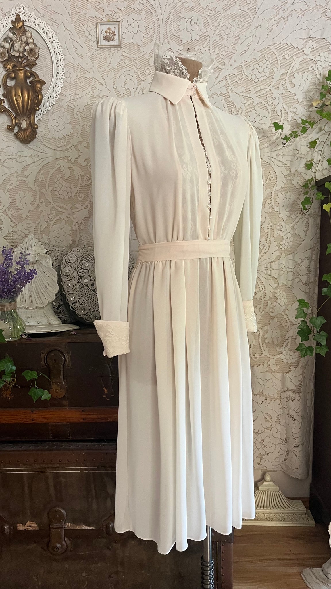 1970's Vintage Ivory Chiffon and Lace Secretary Dress by R.E.O. Origin Strange Vintage 1970's Vintage Ivory Chiffon and Lace Secretary Dress by R.E.O. Origin Strange Vintage