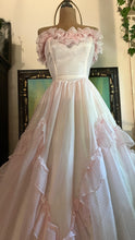 Load image into Gallery viewer, Perfect Beauty 1980&#39;s vintage Pale Pink Swiss Dot Gunne Sax gown
