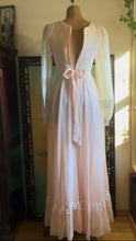 Load image into Gallery viewer, Sweetest 1970’s Vintage Palest Pink and White Gunne Sax Dress
