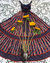 Load image into Gallery viewer, 1970’s Vintage Cabbage Rose Calico and velveteen Gunne Sax Maxi Sundress
