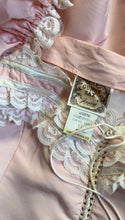 Load image into Gallery viewer, Fairytale 1980’s Vintage Pink Taffeta Puff Sleeve Gunne Sax Dress
