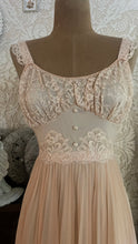 Load image into Gallery viewer, Spectacular 1950’s vintage pleated peach chiffon peignoir nightgown and robe set
