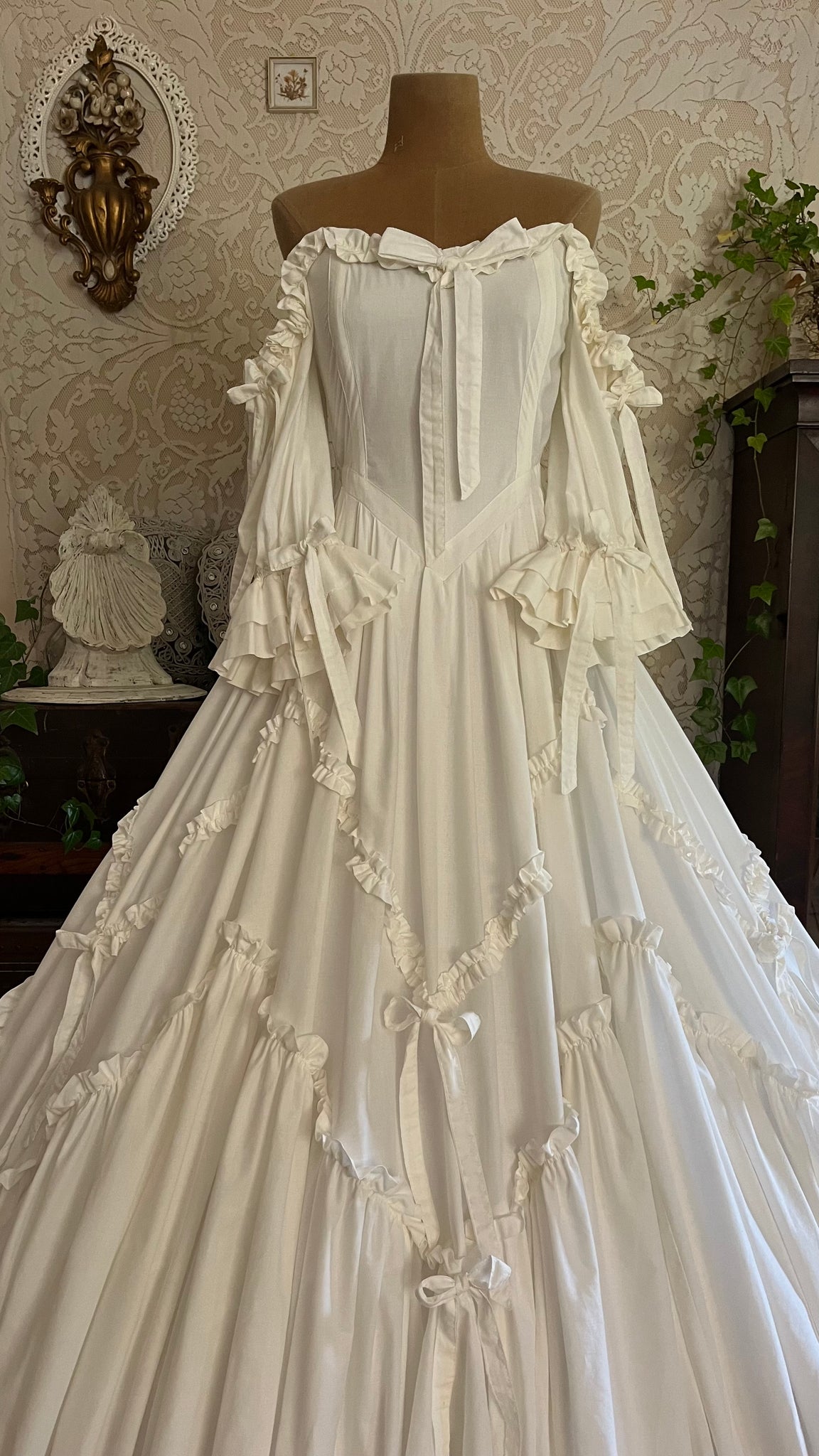 Fairytale 1984 Vintage Off the Shoulder White Cotton Bridal Gown by La – Strange Vintage
