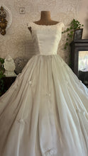 Load image into Gallery viewer, Breathtaking 1950’s Vintage Dove White Chiffon and Antique Rose Lace Bridal Gown Wedding Dress
