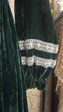 Load image into Gallery viewer, Medieval beauty 1970’s Vintage dark green velvet balloon sleeve dress
