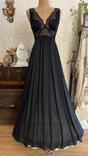 Load image into Gallery viewer, Sultry 1980’s vintage Black Olga nightgown small
