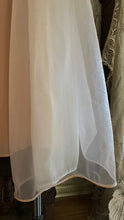 Load image into Gallery viewer, Spectacular 1950’s vintage pleated peach chiffon peignoir nightgown and robe set
