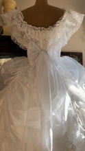 Load image into Gallery viewer, Baroque Fairytale 1980’s Vintage White Organza Jessica McClintock Bridal Gunne Sax Wedding Gown
