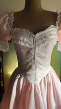 Load image into Gallery viewer, Fairytale 1980’s Vintage Pink Taffeta Puff Sleeve Gunne Sax Dress
