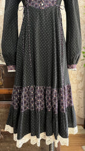 Load image into Gallery viewer, 1970’s Vintage Black Calico Side Tie Gunne Sax Dress

