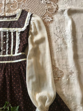 Load image into Gallery viewer, Childs 1970’s vintage Brown Floral Calico pattern made Gunne Sax dress
