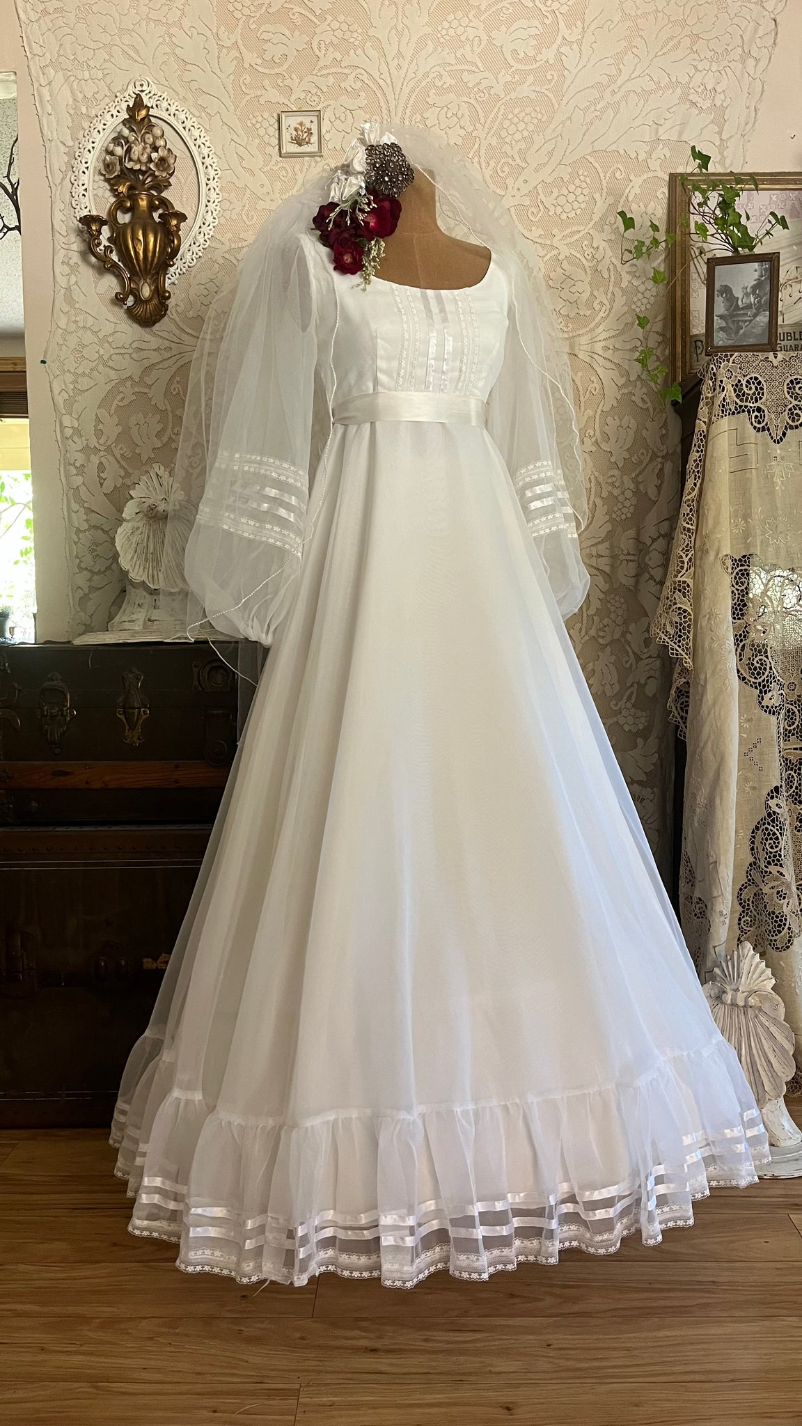 Breathtaking 1970's Vintage White Chiffon Bridal Gown Wedding Dress by Strange Vintage Breathtaking 1970's Vintage White Chiffon Bridal Gown Wedding Dress by Strange Vintage
