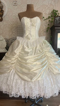 Load image into Gallery viewer, Perfect Cupcake 1970&#39;s Vintage Ivory Satin and White Lace Gown
