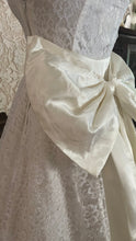 Load image into Gallery viewer, Stunning 1980’s vintage white lace Gunne Sax straplesss dress
