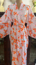 Load image into Gallery viewer, Y2K 1990’s Vintage Floral Rayon Kimono Robe Dressing Gown
