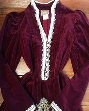 Load image into Gallery viewer, Beautiful 1970’s Vintage Burgundy Wine Velveteen Gunne Sax Midi Dress
