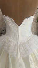 Load image into Gallery viewer, Perfect Cupcake 1970&#39;s Vintage Ivory Satin and White Lace Gown
