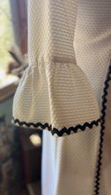 Load image into Gallery viewer, Darling 1960’s Vintage Waffle and Embroidery Shift by Miss K from Alfred Shaheen
