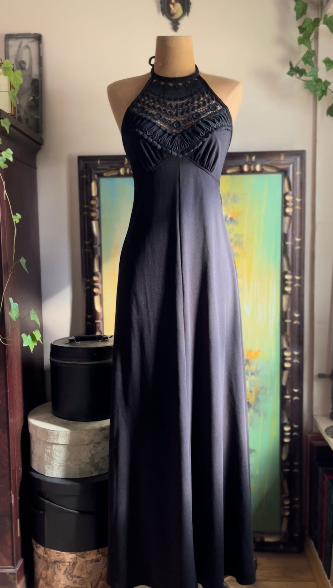 Slinky 1970's Vintage Black Crochet Collar Halter Maxi Dress – Strange Vintage