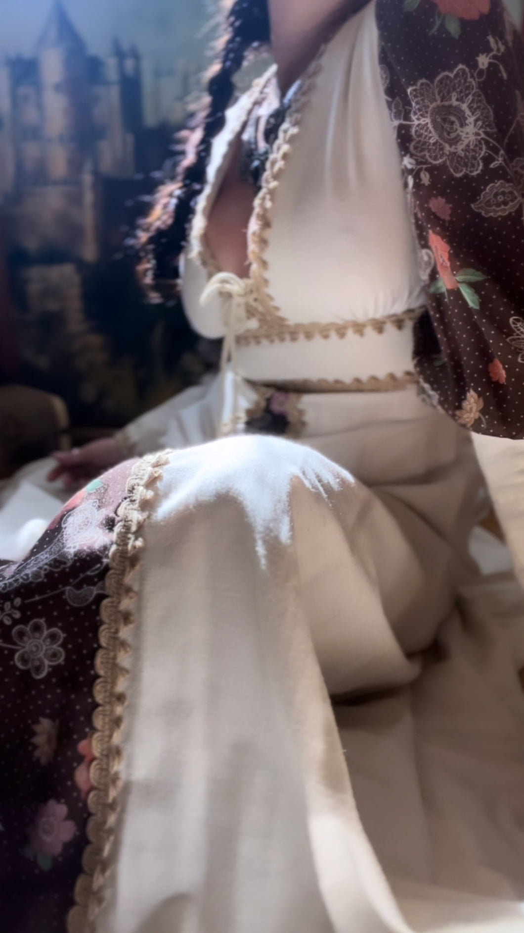 Gorgeous 1960’s Vintage Floral Lace Print Medieval Dress