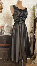 Load image into Gallery viewer, 1950’s Vintage Black and Peach Chiffon Illusion Vanity Fair Peignoir Nightgown 32
