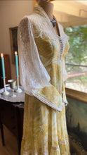 Load image into Gallery viewer, The Love Witch 1970’s Vintage Yellow Floral Voile Gunne Sax Dress

