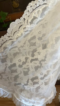 Load image into Gallery viewer, Pretty 1950’s 1960s White Alencon Lace Peignoir Robe
