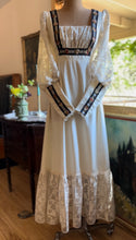 Load image into Gallery viewer, Beautiful 1970’s vintage Rose Trim Milkmaid Gunne Sax dress
