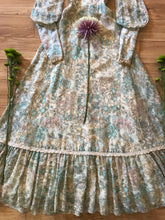 Load image into Gallery viewer, Patchwork Garden Floral 1970’s Vintage Dress

