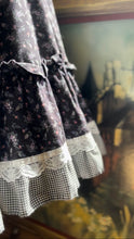 Load image into Gallery viewer, Tea Party 1970’s Vintage Black Calico Gunne Sax Midi Dress
