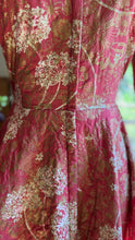 Load image into Gallery viewer, Incredible 1940’s Vintage Quilted Dressing Gown by Saybury
