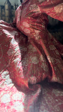 Load image into Gallery viewer, Incredible 1940’s Vintage Quilted Dressing Gown by Saybury
