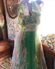 Load image into Gallery viewer, Breathtaking 1970’s vintage dress and capelet set by Jack Bryan
