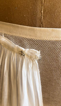 Load image into Gallery viewer, Edwardian 1900’s Summer White Cotton Petticoat Skirt
