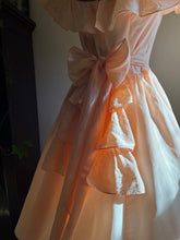 Load image into Gallery viewer, 1980’s Vintage Peach Taffeta Gunne Sax Midi Dress
