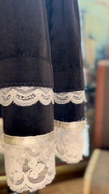Load image into Gallery viewer, 1970’s Vintage Black Velveteen Gunne Sax Skirt
