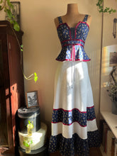Load image into Gallery viewer, Amazing 1970’s Vintage Gunne Sax Grape Calico Peplum Sundress
