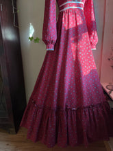 Load image into Gallery viewer, Cranberry Calico 1970&#39;s vintage Gunne Sax Maxi dress
