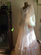 Load image into Gallery viewer, 1970’s Vintage Pale Tea Rose Pink Gunne Sax Maxi Dress
