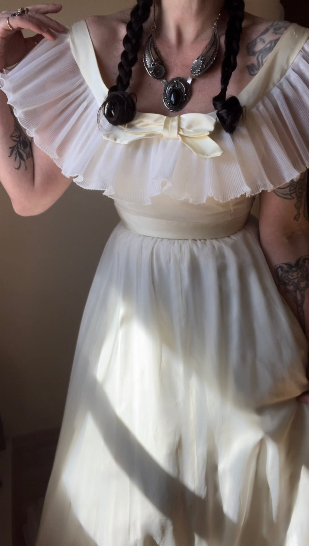 Beautiful 1970’s vintage Mike Benet Formals gown