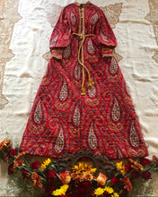 Load image into Gallery viewer, Quilted 1970’s vintage dress by Periphery designed by Arthur Williams
