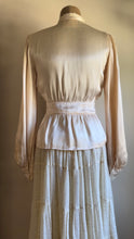 Load image into Gallery viewer, Authentic 1970&#39;s vintage Satin Gunne Sax blouse
