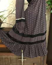 Load image into Gallery viewer, Authentic 1970’s Vintage Black Calico and Velveteen Gunne Sax Dress
