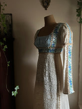 Load image into Gallery viewer, Beautiful Medieval 1960&#39;s vintage black label Gunne Sax Dress
