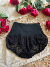Load image into Gallery viewer, 1960&#39;s Vintage Olga Pretty Partner Black Lace Bubble Girdle Panty
