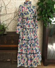 Load image into Gallery viewer, Authentic 1970’s vintage dress by Joseph Magnin
